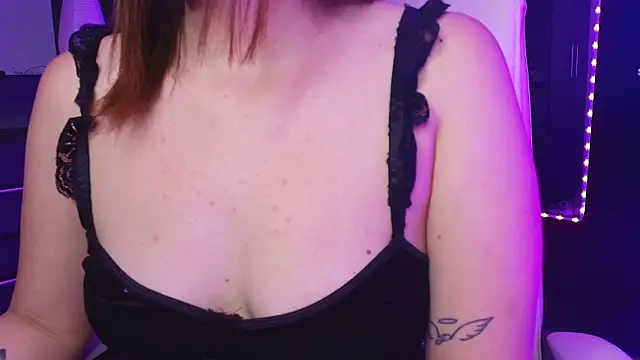 TinaJonnes  online show from March 1, 7:32 am