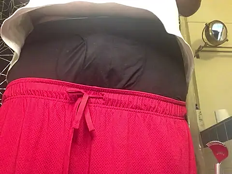 Snapshot of fatboyjayohh126 chatting on December 29, 10:25 pm fatboyjayohh126 online show from December 29, 10:25 pm