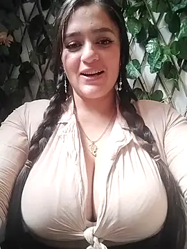 Snapshot of hanna-a chatting on December 5, 2:00 pm hanna-a online show from December 5, 2:00 pm