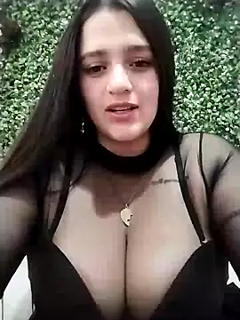 Snapshot of hanna-a chatting on January 23, 8:35 pm hanna-a online show from January 23, 8:35 pm