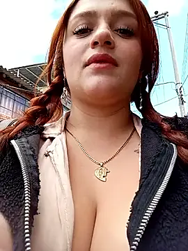 Snapshot of hanna-a chatting on December 3, 2:37 pm hanna-a online show from December 3, 2:37 pm