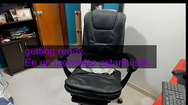Snapshot of peanut_tangerine chatting on July 6, 11:07 pm peanut tangerine online show from July 6, 11:07 pm
