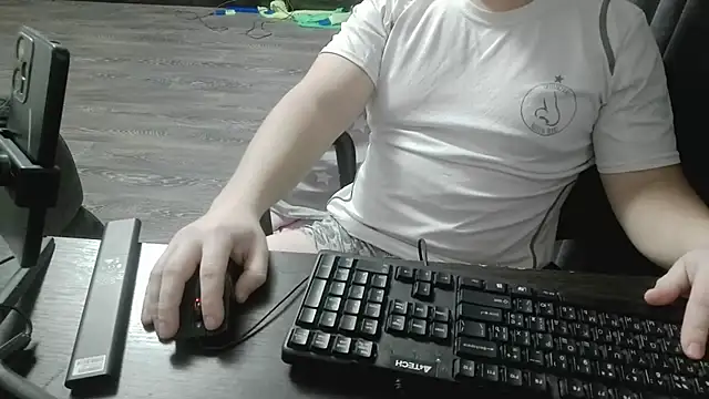 gamblingbum online show from February 5, 8:13 pm