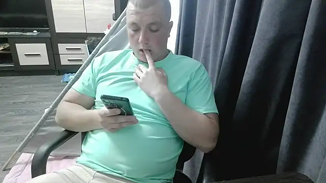 gamblingbum online show from May 20, 1:17 pm