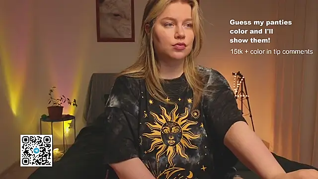 Snapshot of Kira_Citro chatting on July 31, 9:47 pm Kira Citro online show from July 31, 9:47 pm