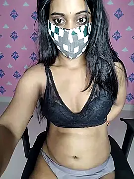 Snapshot of Sexy_eye-19 chatting on July 6, 5:37 am Sexy eye-19 online show from July 6, 5:37 am
