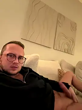 thehornyguy97 online show from January 6, 5:27 pm