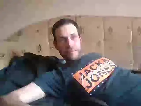 Vicktore007 online show from May 30, 2:36 pm