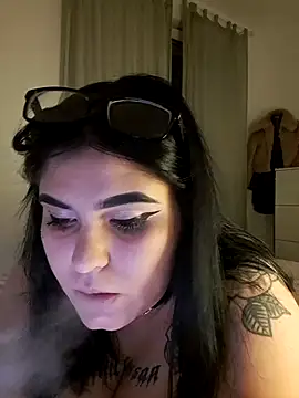 Snapshot of alexaandreea99 chatting on January 17, 11:07 pm alexaandreea99 online show from January 17, 11:07 pm