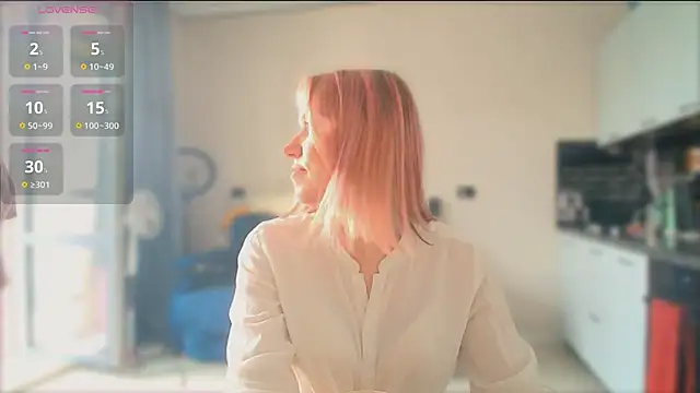 TaylorBre online show from July 28, 6:53 am