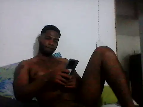 Snapshot of Angel_7131 chatting on December 17, 11:38 pm Angel 7131 online show from December 17, 11:38 pm