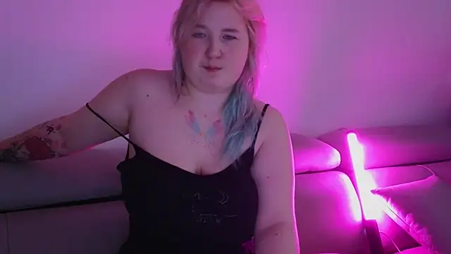 ChimberWol online show from July 26, 7:37 am