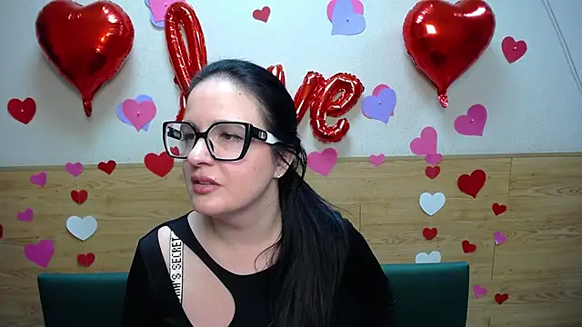 TayaBoret online show from January 29, 9:50 pm