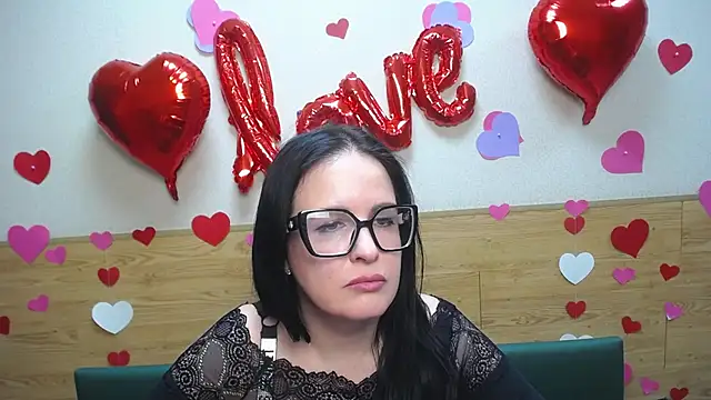 TayaBoret online show from February 5, 6:37 pm