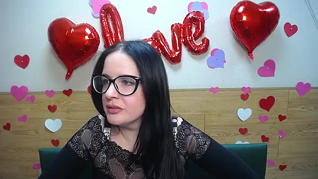 TayaBoret online show from February 10, 9:25 pm