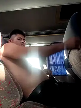 alexchir4 online show from December 13, 9:53 pm