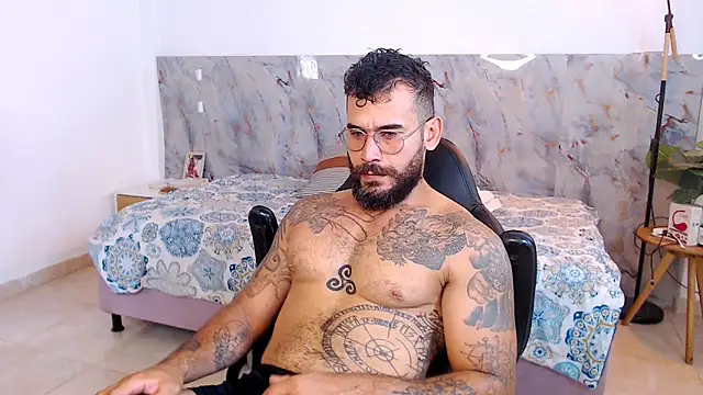 hanz col online show from November 24, 2:06 pm