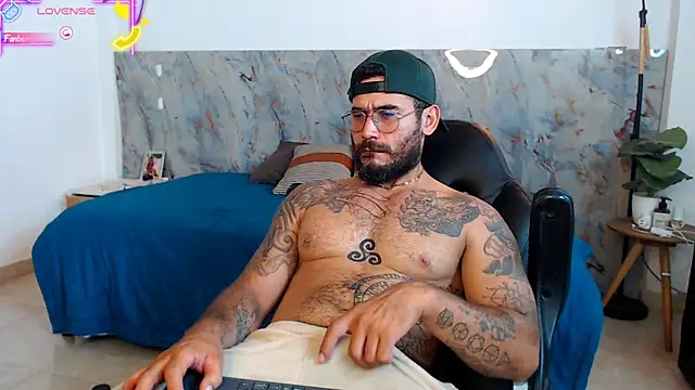 hanz col online show from December 21, 3:24 am