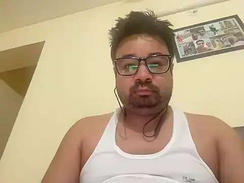 coolboy6566 online show from June 7, 8:23 pm