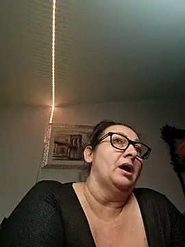 Genoveva73sexy online show from December 18, 10:40 am