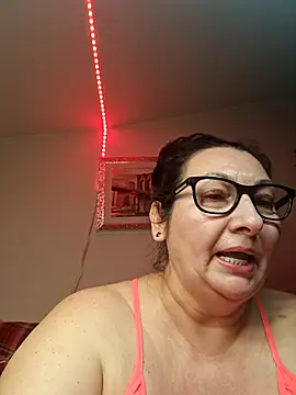 Genoveva73sexy online show from February 2, 4:00 pm