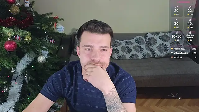 Snapshot of JohnnyStepBro chatting on December 26, 9:58 pm JohnnyStepBro online show from December 26, 9:58 pm
