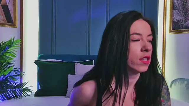 MadilynFox online show from February 4, 8:14 pm