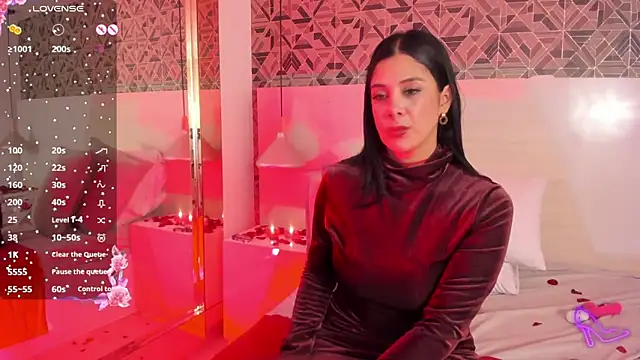 Snapshot of IvannaAnggel chatting on February 14, 7:02 pm IvannaAnggel online show from February 14, 7:02 pm