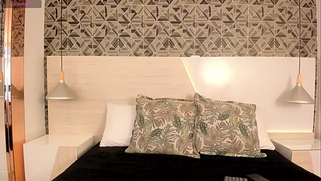 Snapshot of IvannaAnggel chatting on March 11, 12:28 pm IvannaAnggel online show from March 11, 12:28 pm