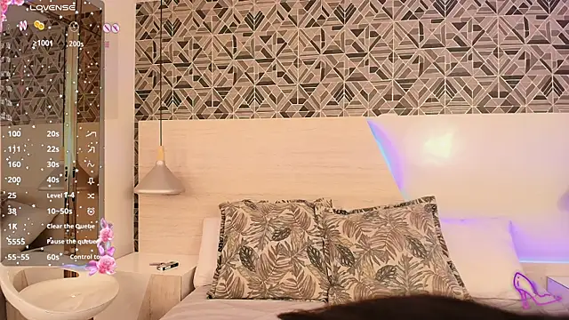 Snapshot of IvannaAnggel chatting on March 14, 5:46 pm IvannaAnggel online show from March 14, 5:46 pm