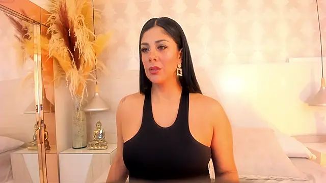 Snapshot of IvannaAnggel chatting on October 10, 12:26 pm IvannaAnggel online show from October 10, 12:26 pm