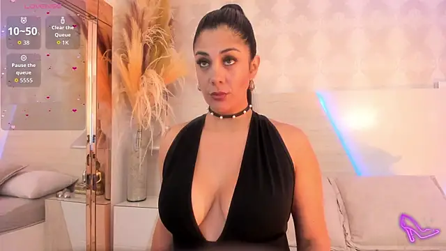 Snapshot of IvannaAnggel chatting on October 16, 2:07 pm IvannaAnggel online show from October 16, 2:07 pm