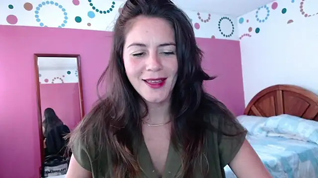 Snapshot of Hanny_24 chatting on April 21, 6:12 pm Hanny 24 online show from April 21, 6:12 pm