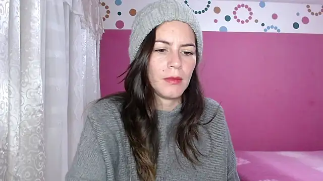 Snapshot of Hanny_24 chatting on May 25, 8:53 am Hanny 24 online show from May 25, 8:53 am