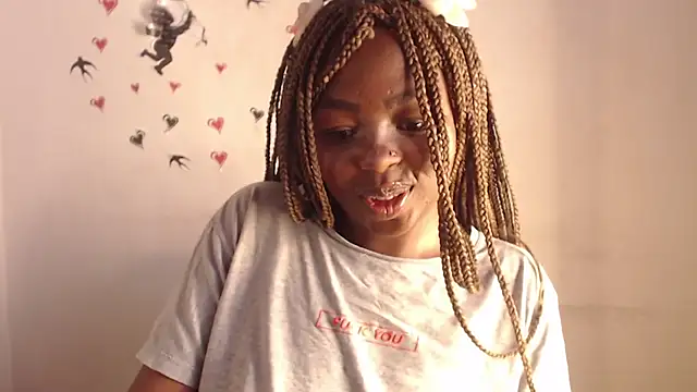  Zooee online show from July 18, 4:11 pm