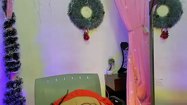 Monica lopez online show from December 31, 6:13 pm