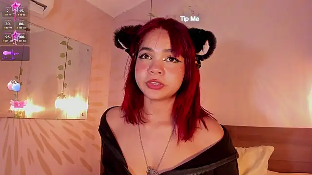 Snapshot of anastasia_jhons chatting on March 18, 1:43 am anastasia jhons online show from March 18, 1:43 am