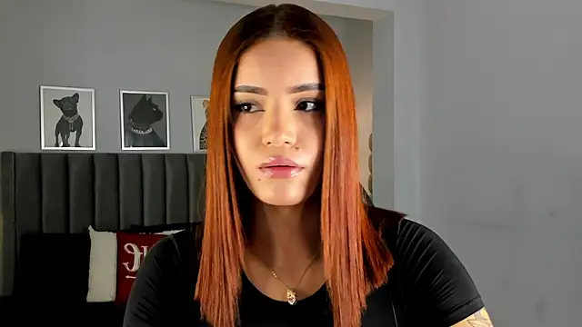 Madie  collins online show from December 16, 11:37 am