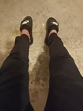 Snapshot of casper0303 chatting on March 12, 1:51 pm casper0303 online show from March 12, 1:51 pm