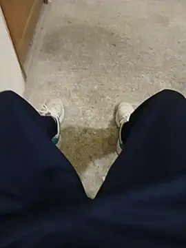 casper0303 online show from March 14, 10:59 pm