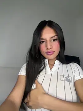 Dulceeany online show from January 19, 1:21 am