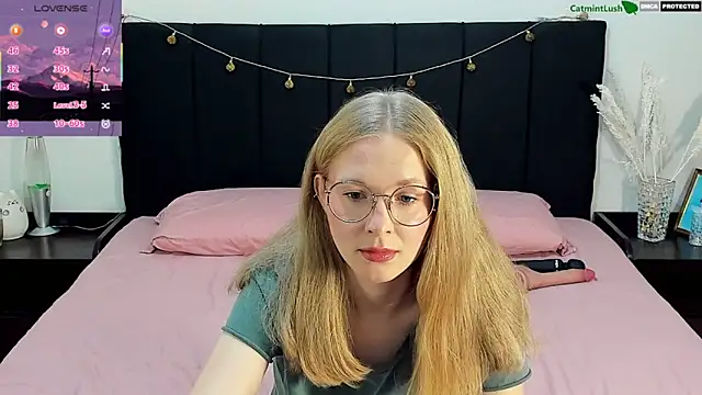 CatmintLush online show from June 14, 11:29 pm