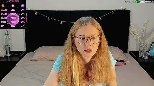 CatmintLush online show from August 1, 11:36 pm