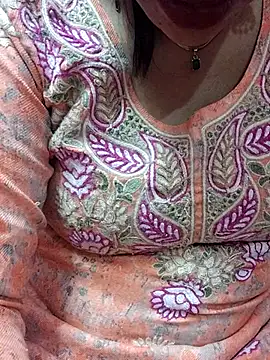 Urmila bhabhii online show from March 14, 3:47 pm