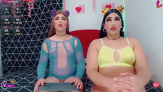Snapshot of Milas_we chatting on June 4, 9:54 pm Milas we online show from June 4, 9:54 pm
