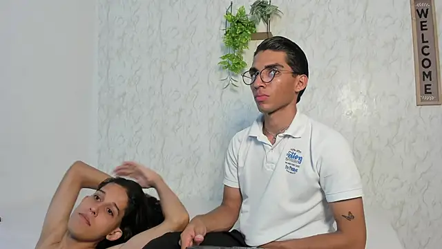 Snapshot of jony_honey chatting on May 22, 11:38 am jony honey online show from May 22, 11:38 am