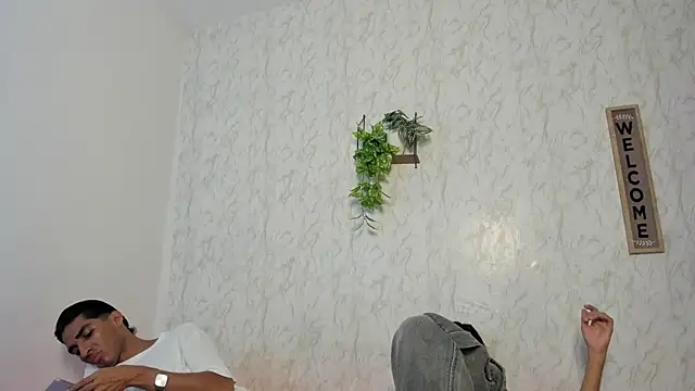 Snapshot of jony_honey chatting on June 18, 11:36 am jony honey online show from June 18, 11:36 am