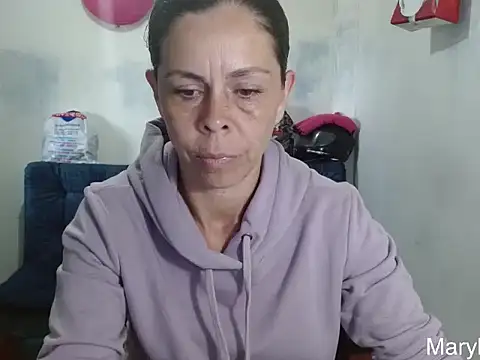 Snapshot of Marilyn_xxxx chatting on May 25, 6:58 pm Marilyn xxxx online show from May 25, 6:58 pm