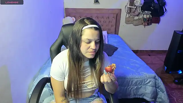 Snapshot of Sabrina_Hall_ chatting on March 2, 4:39 am Sabrina Hall online show from March 2, 4:39 am