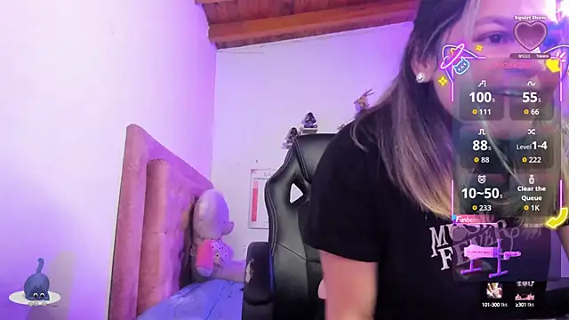 Snapshot of Sabrina_Hall_ chatting on October 13, 12:54 am Sabrina Hall online show from October 13, 12:54 am